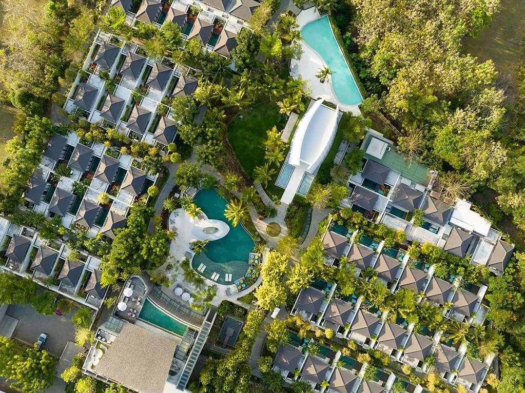 Cross Bali Breakers Hotel Jimbaran  Exterior photo
